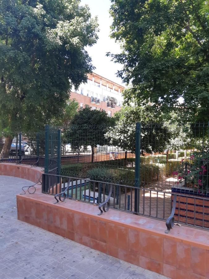Acogedor Apartamento En Pleno Corazon De Triana セビリア エクステリア 写真